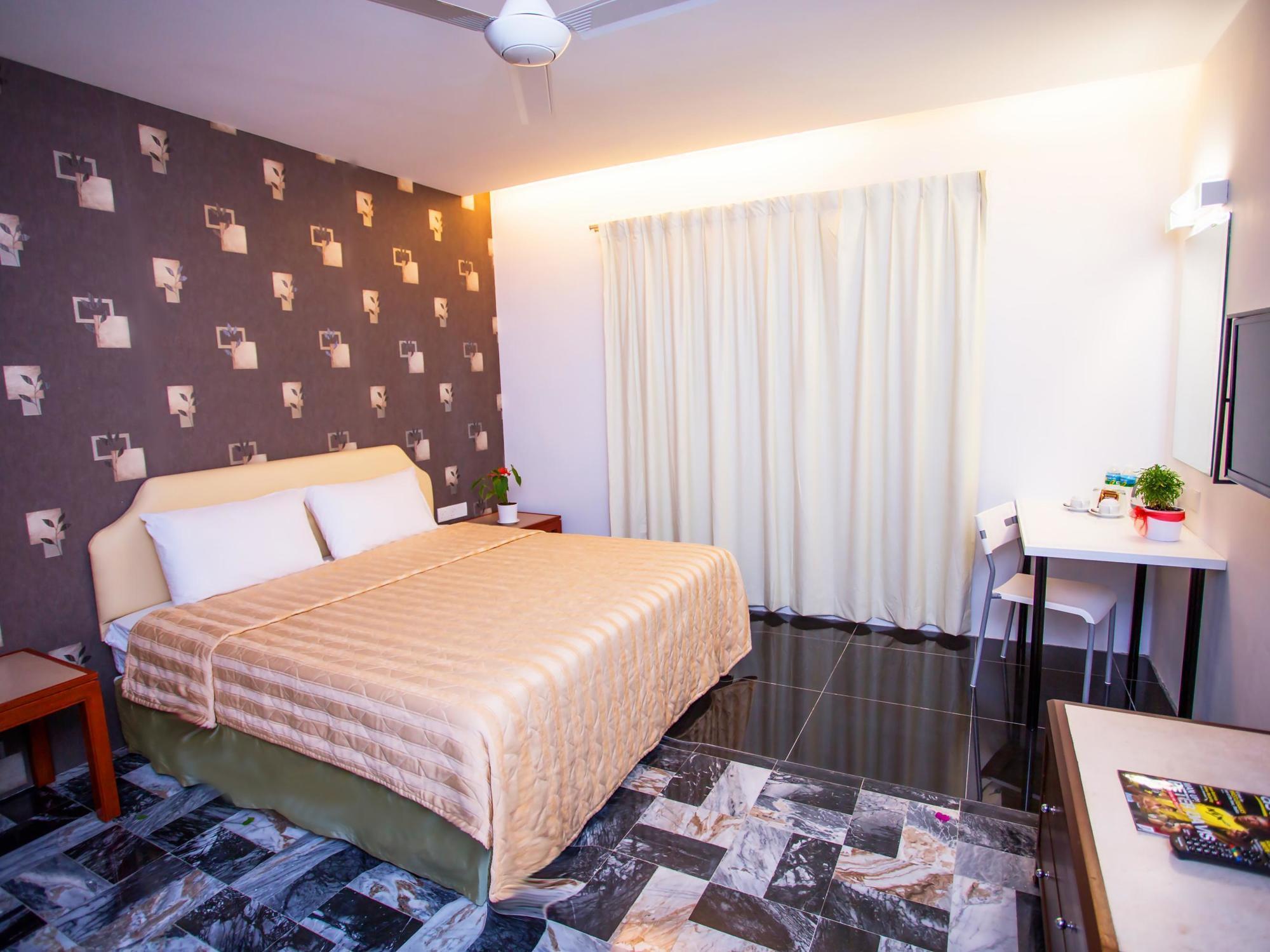 Kb50 Guesthouse Kuantan Bagian luar foto